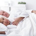 „Pasidairykime“ po antklodėmis: poros pasidalino savo miego įpročiais
