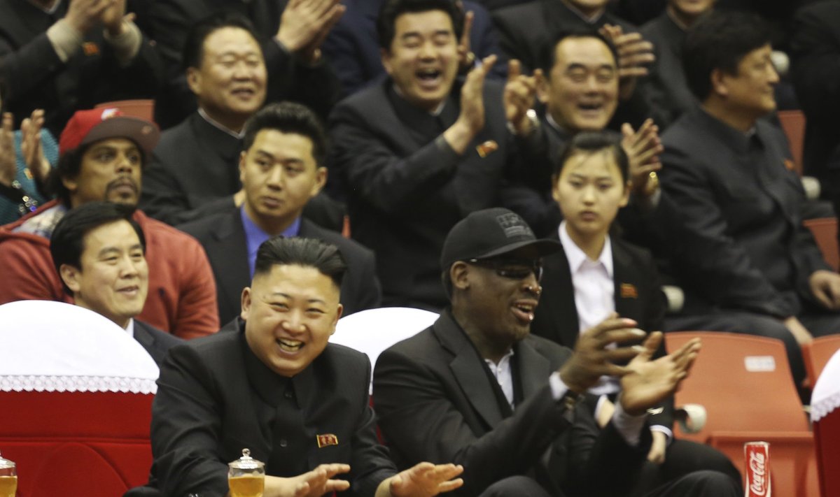 Kim Jong Unas (Kim Čen Unas) ir Dennis Rodmanas