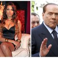 S. Berlusconi rėmėjų šūkis: visos mes – paleistuvės