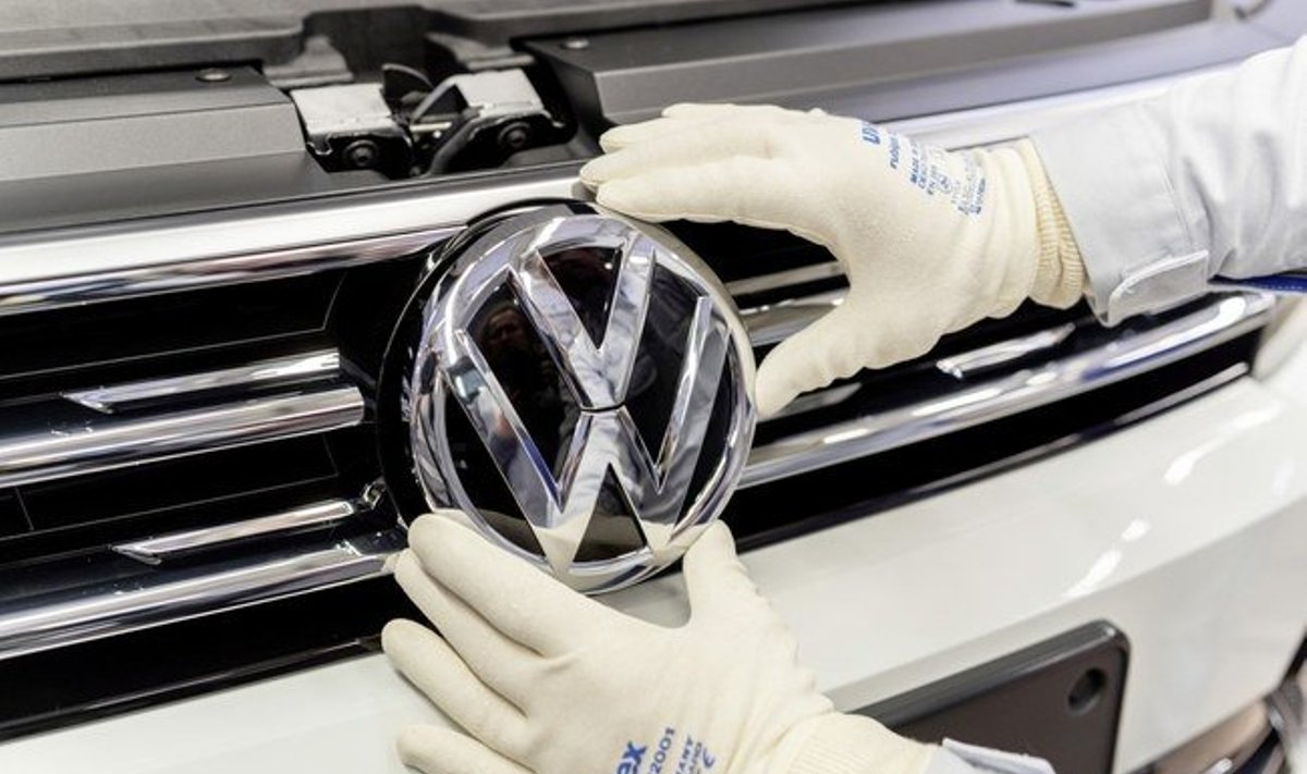 "Volkswagen" logotipas