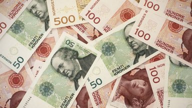 Šveicarijos ir Norvegijos centriniai bankai padidino palūkanų normas