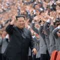 Šiaurės Korėja nori „eksponentiškai“ padidinti branduolinių galvučių skaičių