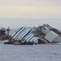 Unikali „Costa Concordia“ iškėlimo operacija - minutę trunkančiame filmuke