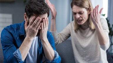 Apie vyro neištikimybę moteris sužinojo iš „Wolt“ maišiuko: nebūčiau patikėjusi, kad jis toks bukas