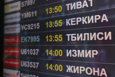 Rusija uždraudė Gruzijos oro bendrovių skrydžius į jos oro uostus