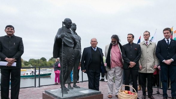 M. Gandžio skulptūra Rusnėje: 6 faktai, kurių nežinojote