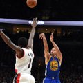 NBA: S. Curry šou Portlande, šešios D. Cousinso pražangos per kėlinį ir pirma „Spurs“ nesėkmė
