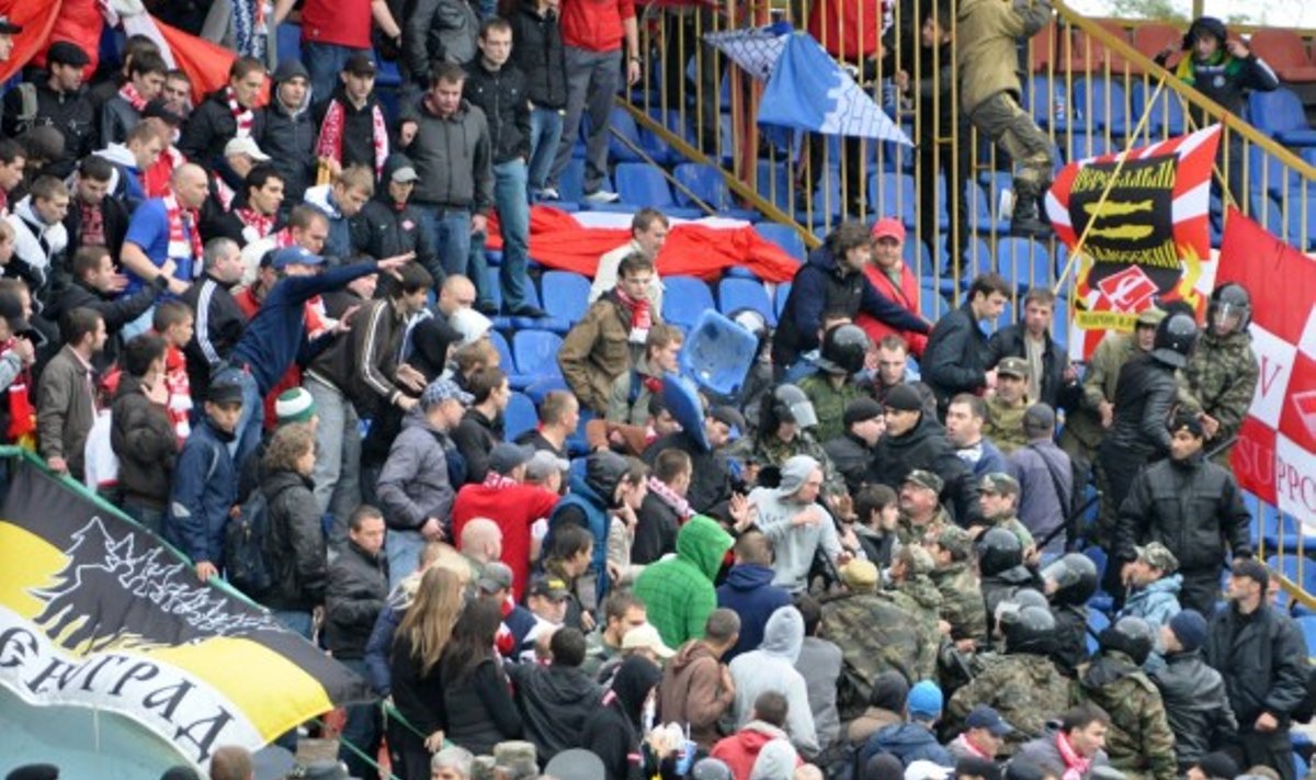 Maskvos "Spartak" klubo fanų konfliktas su Machačkalos milicija