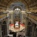 Vatikanas rengia susitikimą dėl lytinių nusikaltimų Bažnyčioje