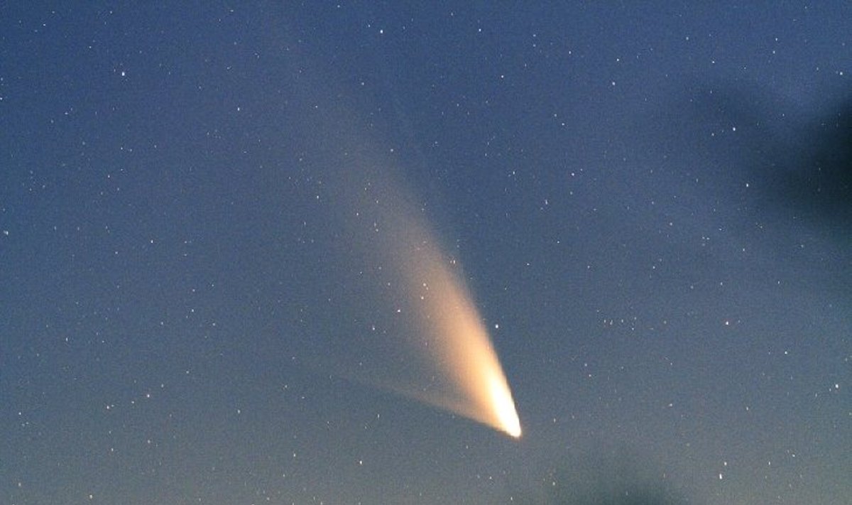 PanSTARRS kometa (2013 03 02 d., Queenstown, New Zealand, Minoru Soneto nuotr.)