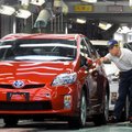 „Toyota“: silpstanti jena palaikys įmonės pelną