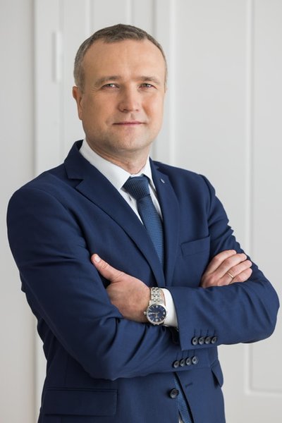 Lietuvos Respublikos specialiųjų tyrimų tarnybos direktoriaus pavaduotojas dr. Egidijus Radzevičius, MRU alumnas