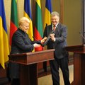 President Dalia Grybauskaite congratulates Ukraine on visa-free travel, calls for further reforms