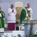 Папа Франциск в Каунасе призвал священников быть ближе к людям