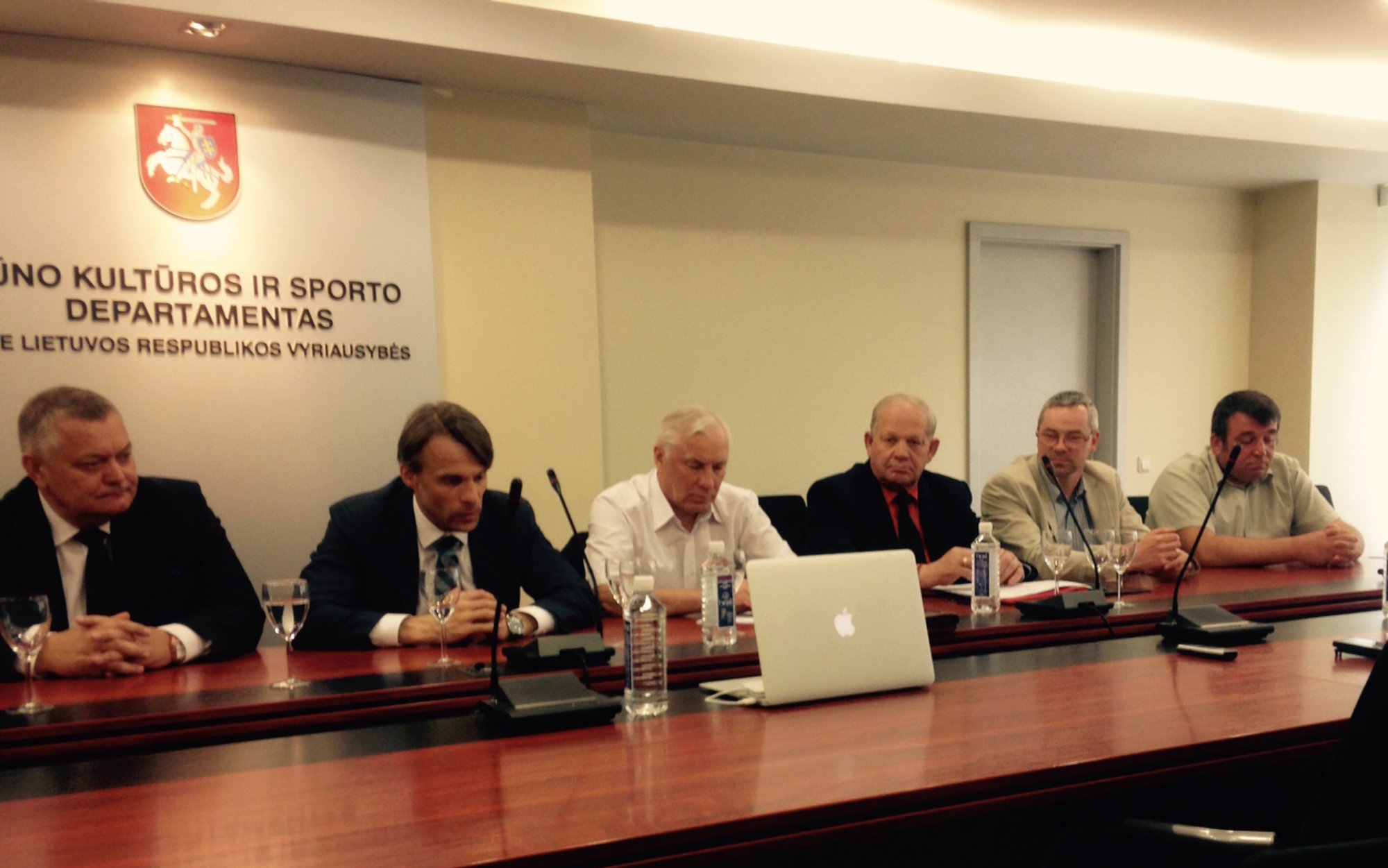 Europos automobilių kroso čempionato etapas Vilkyčiuose didelis