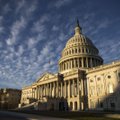 Respublikonų vyraujamas JAV Senatas gali pritarti rezoliucijai, atšaukiančiai Trumpo paskelbtą nepaprastąją padėtį
