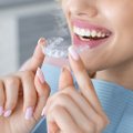 Odontologai atkreipė dėmesį į aktyviai reklamuojamą paslaugą: tai neteisėta ir labai pavojinga sveikatai