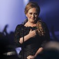 Pačioje karjeros viršukalnėje Adele bent penkmečiui traukiasi nuo scenos