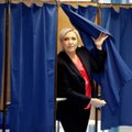 Le Pen prancūzų kraštutinių dešiniųjų partiją nori pervadinti Nacionaliniu sambūriu