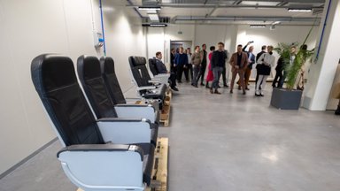 В Вильнюсском районе открыт завод по производству компонентов для интерьера самолетов