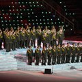 Kaip Rusijos armijos choras šlovina „žaliuosius žmogeliukus“