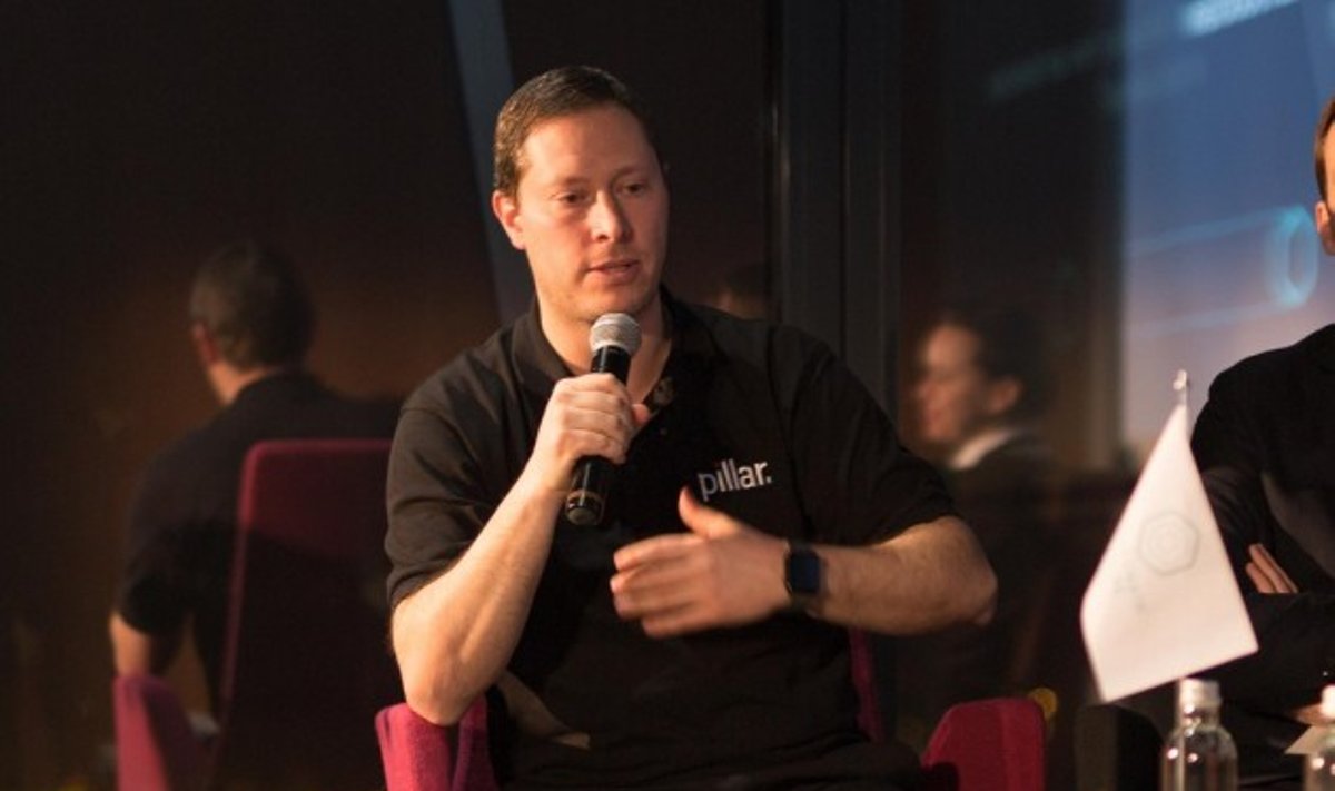 Tomer Sofinzon, Founder of the Pillar Project, at a panel discussion, by Mantas Bartaševičius