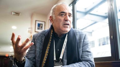 Rusija grasina nubausti Kasparovą už „užsienio agentų“ įstatymo pažeidimą