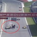 Kvailumo viršūnė: ties finišo linija sustojęs „Formulės 1“ lenktynininkas sukėlė didžiulę avariją