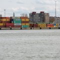Klaipėdos uoste – prasti signalai: daugėja laivais išplukdomų tuščių konteinerių