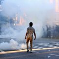 Ekspertas apie protestus JAV: ašarinių dujų naudojimas gresia nauju koronaviruso protrūkiu