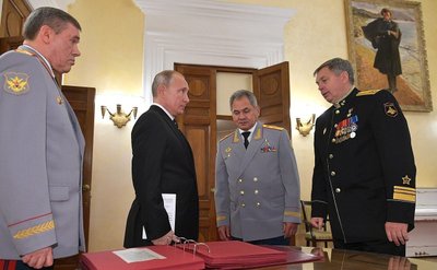 V. Gerasimovas, V. Putinas, S. Šoigu ir I. Kostiukovas