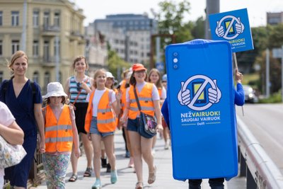 "Delfi“ rengiama socialinė akcija "NežVairuok" Vilniuje