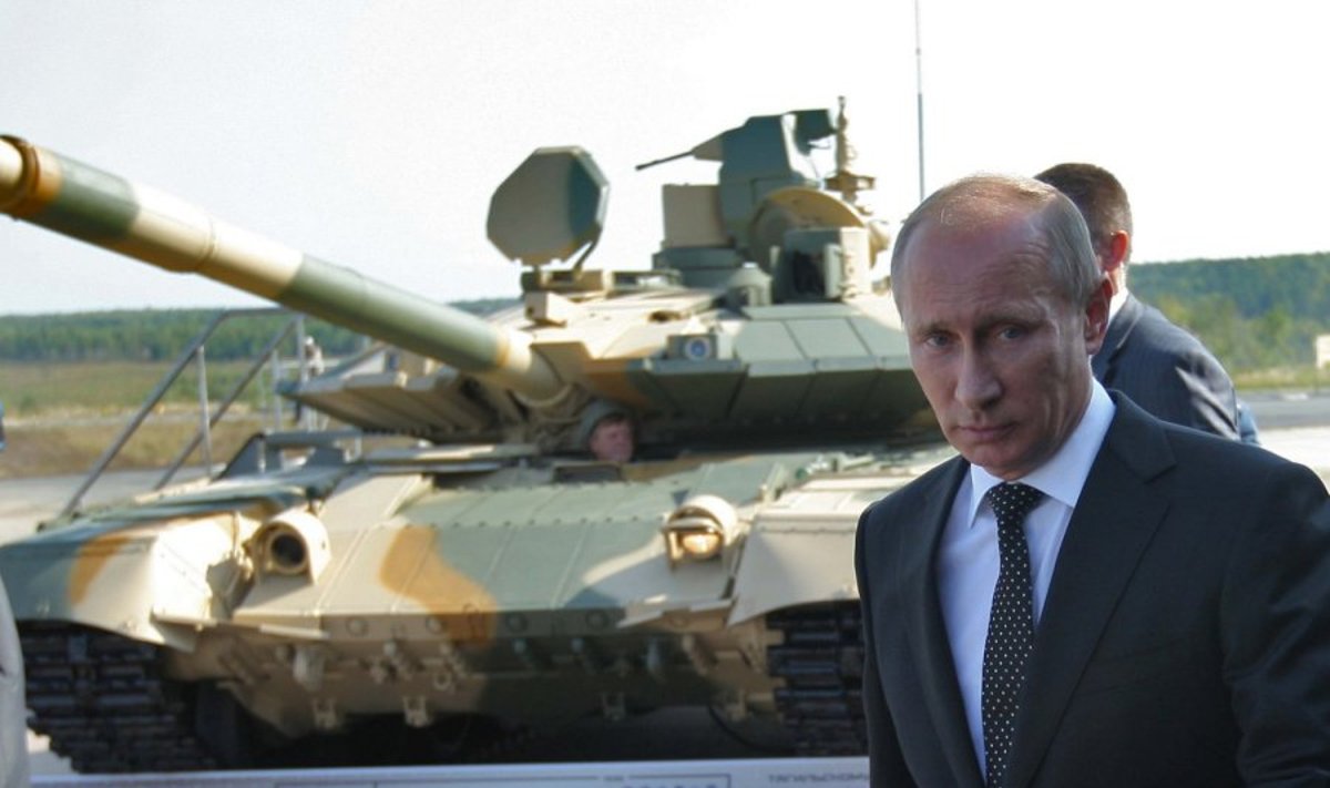 Vladimiras Putinas ir rusiškas tankas T–90 S