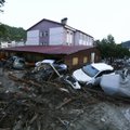 Šiaurės Turkijoje per potvynius žuvo mažiausiai šeši žmonės, dar vieno ieškoma