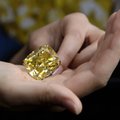 Aukcione už rekordinę sumą parduotas geltonasis deimantas