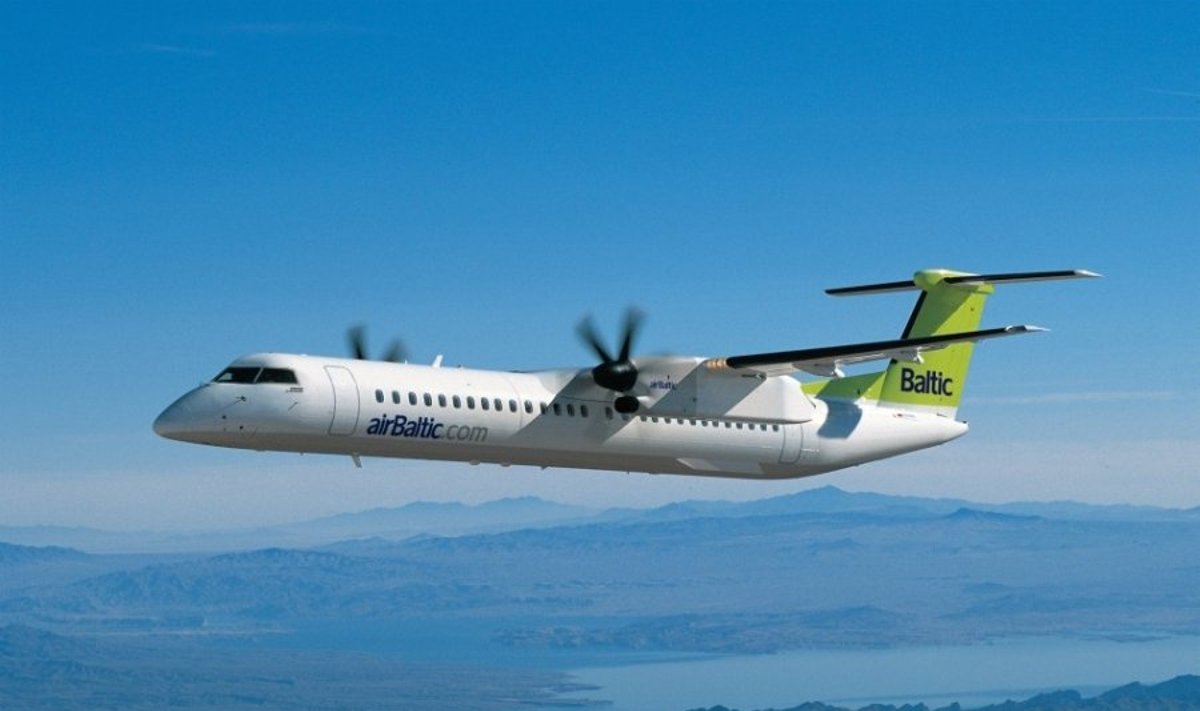 „airBaltic“ kompanijos lėktuvas Bombardier Q400 