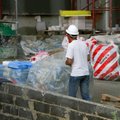 Baudos dėl nelegalaus užsieniečių darbo toliau bus derinamos