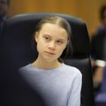 Thunberg paaukojo 100 tūkst. dolerių vaikams per pandemiją paremti