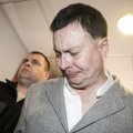 Parduotuvėje „Iki“ keturis žmones sužalojęs vyras teisme verkė ir maldavo neišsiųsti jo į Rusiją