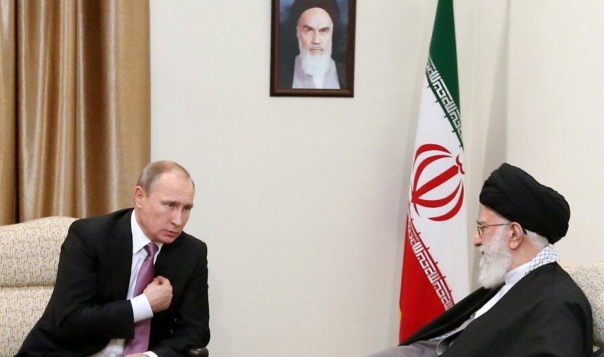 V. Putino ir Ali Khamenei susitikimas