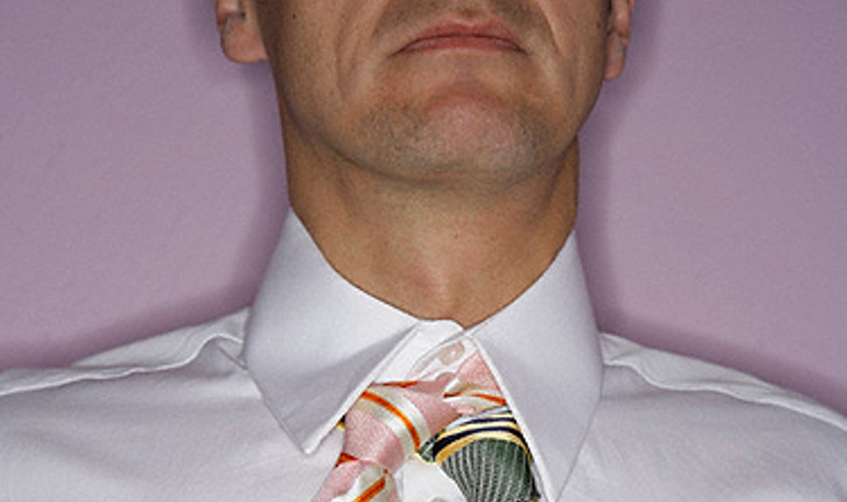 Vyriškas kostiumas, kaklaraištis
