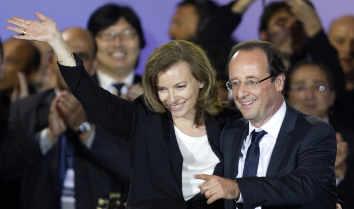 Francois Hollande'as ir jo širdies draugė Valerie Trierweiler 