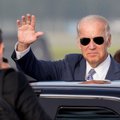 J. Bidenas: D. Trumpui negalima patikėti branduolinių ginklų paleidimo kodų