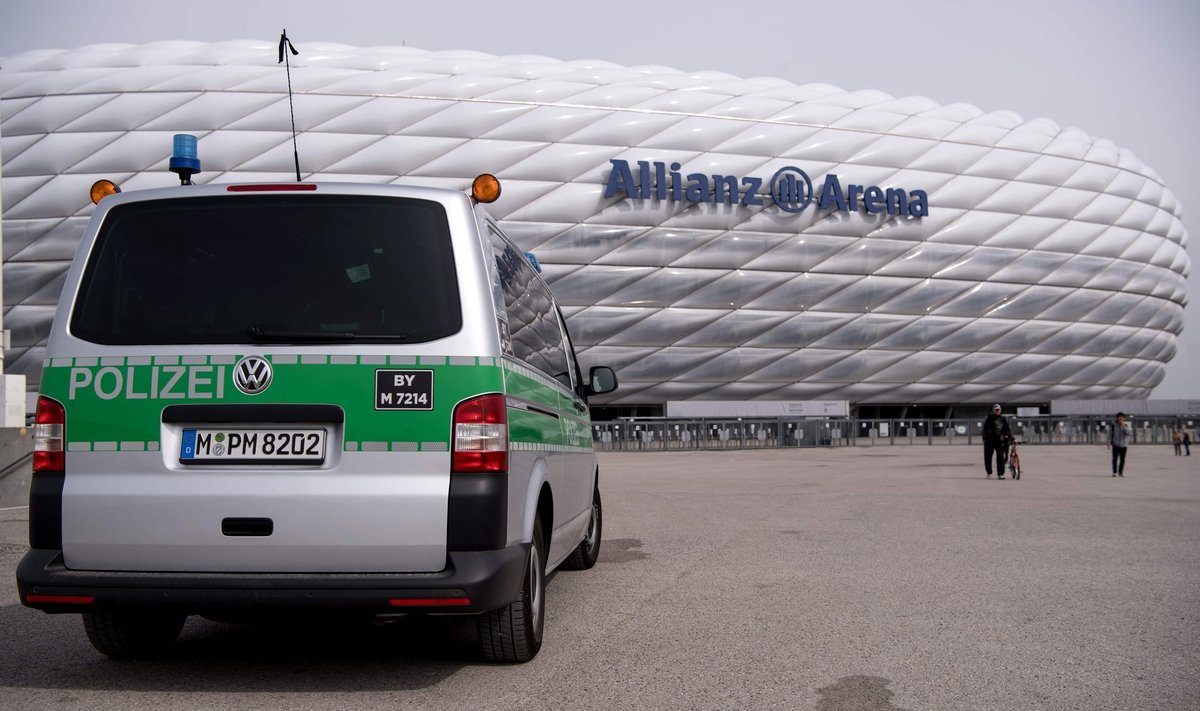 Policija prie Miuncheno "Allianz Arena" stadiono