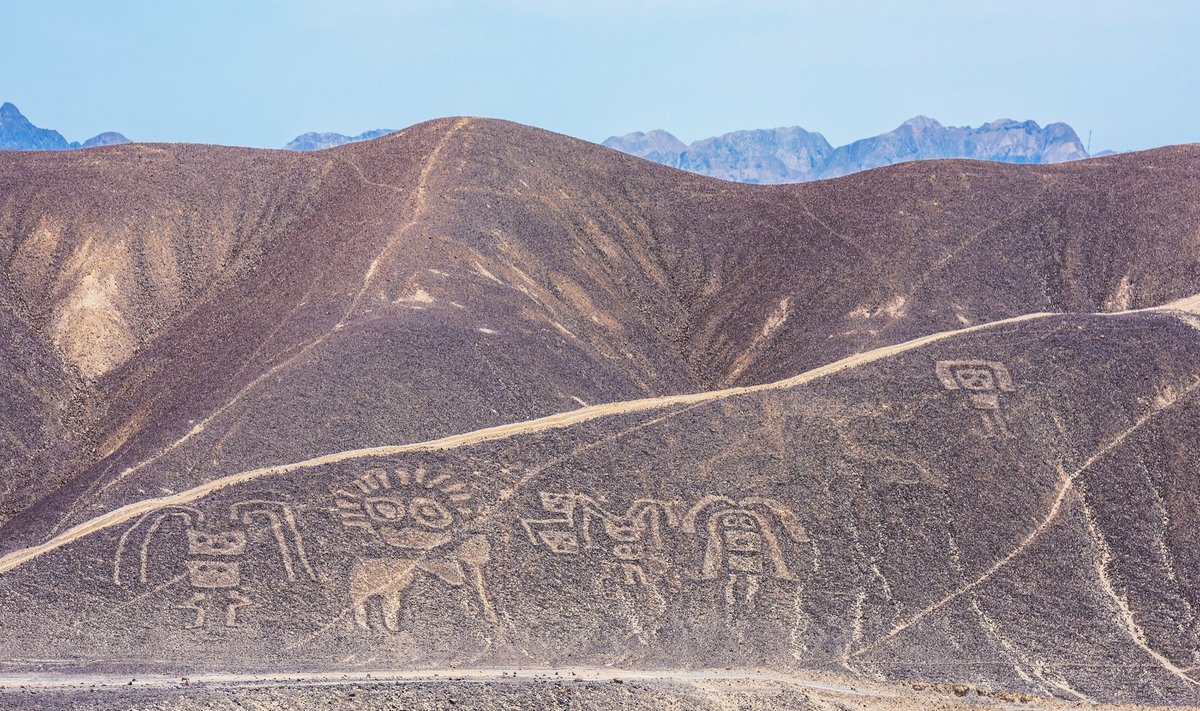 Didžiuliai piešiniai Naskos dykumoje, Peru