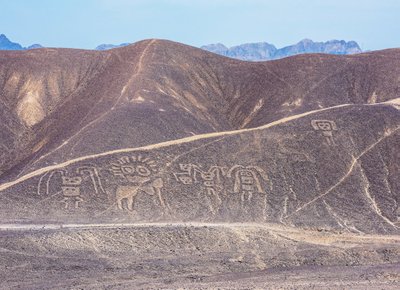 Didžiuliai piešiniai Naskos dykumoje, Peru