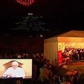 Popiežius per internetą įžiebė didžiausią pasaulyje Kalėdų eglę