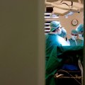 Kauno klinikose galvos navikų operacijose naudojama naujausia neurochirurgijos aparatūra