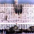 Po aršios kovos dėl įtakos Rusijoje – kruvini 1993-ųjų spalio įvykiai
