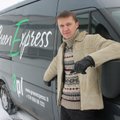 Lietuviško elektromobilio kūrėjas: automobilis turi vieną minusą – ant jo labai pyksta šunys